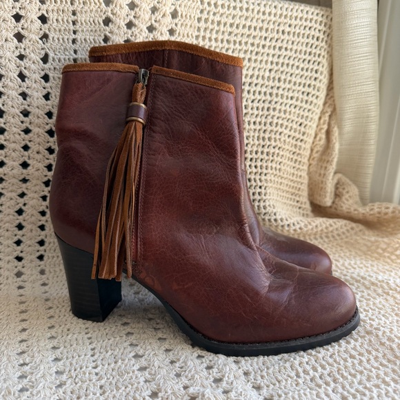 Lauren Ralph Lauren Carah Leather Booties Brown Boots Tassel Size 8 - Picture 1 of 10